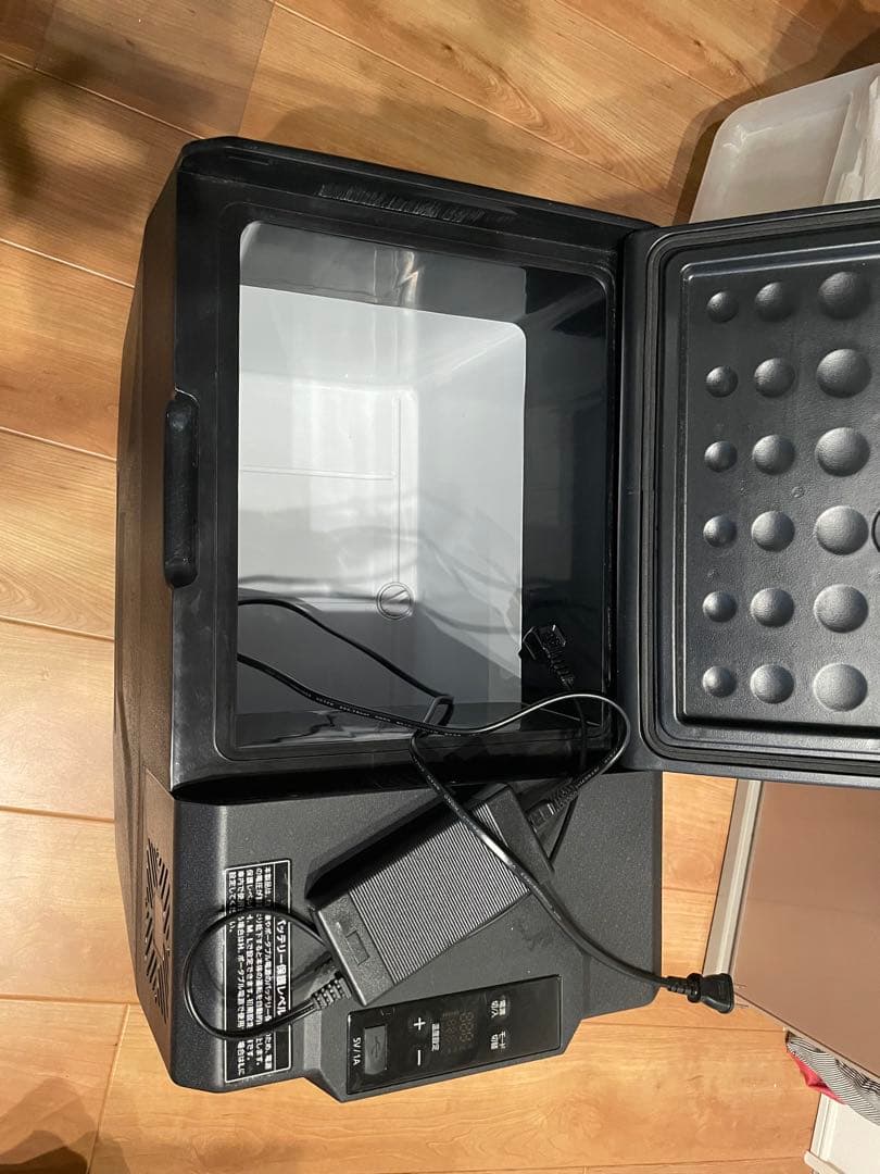 ポータブル冷蔵庫　40L アイリスオーヤマ