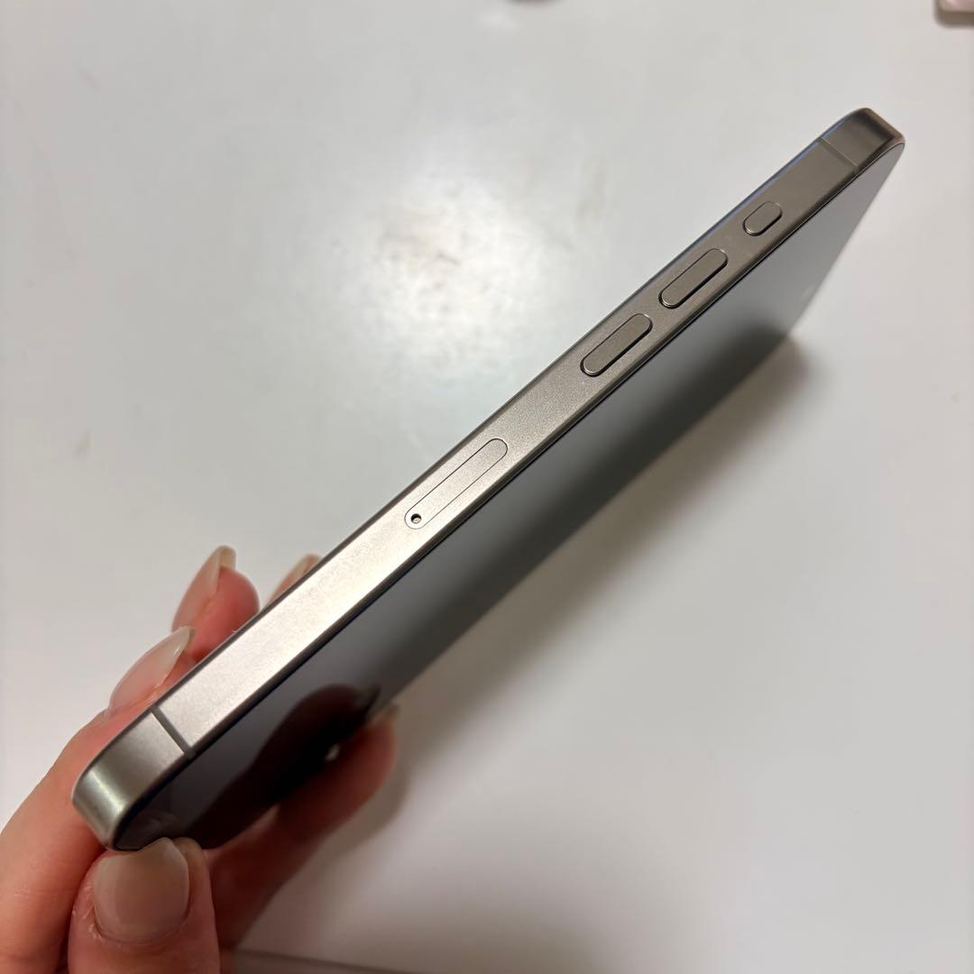 Apple iPhone 15Pro 256GB SIMフリー