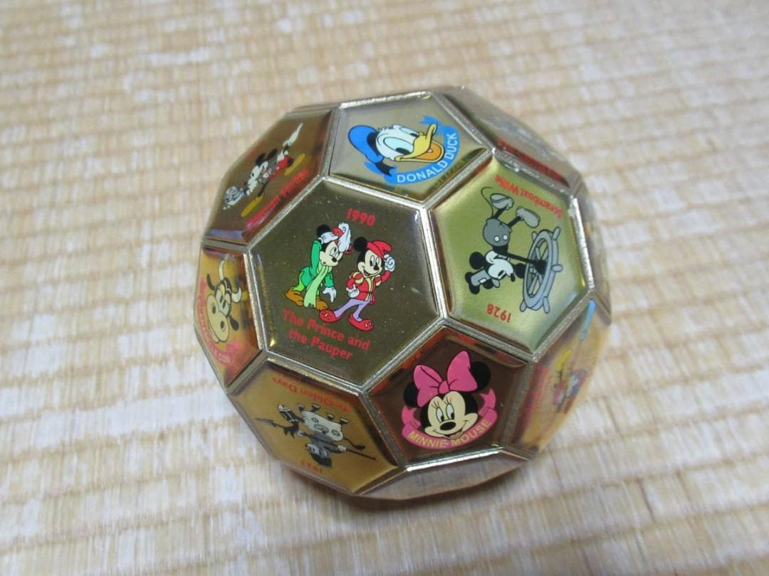 非売品 2002年◆第一生命創立100周年 時計付きミッキーの置物とピンズボール