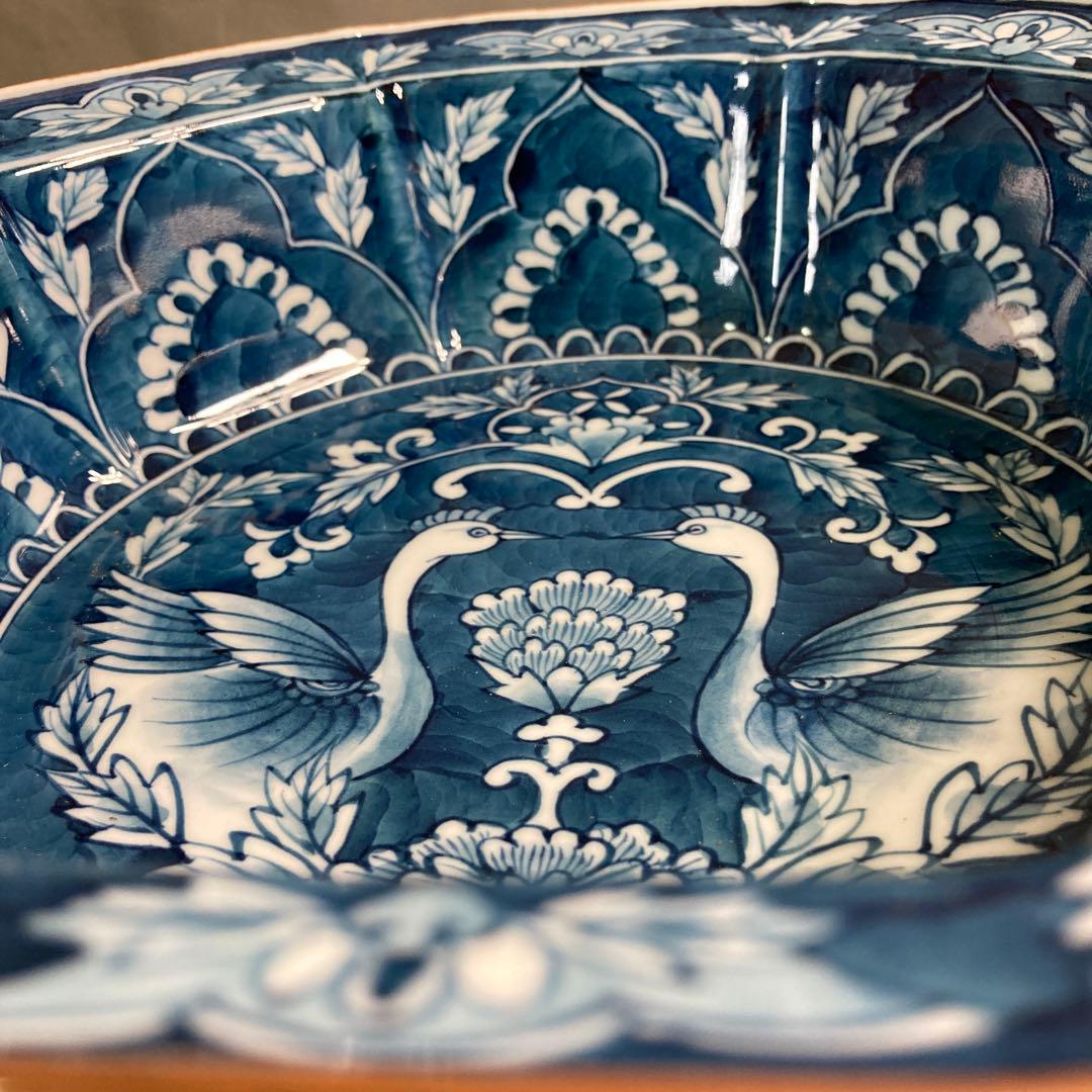 【源右衛門】古伊万里の伝統　日本の名窯　舘林源右衛門作　染濃双鳥文　花形大深鉢