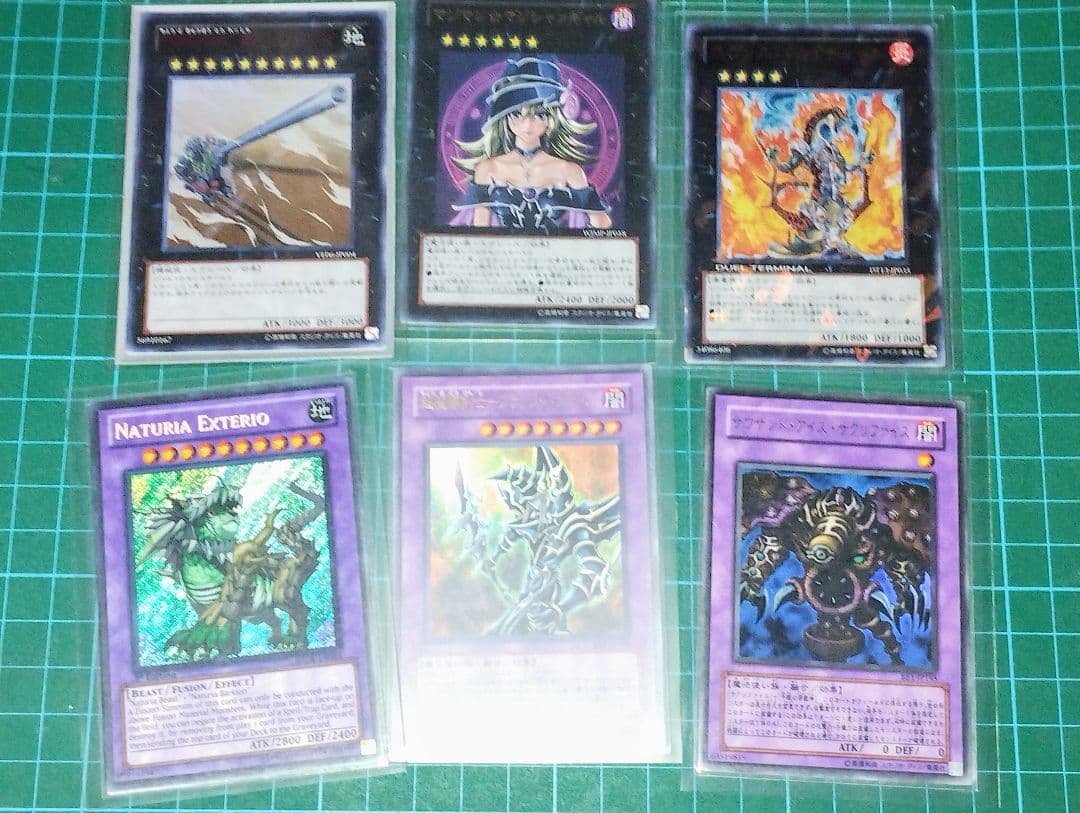 遊戯王カード　米版含むレアカードのみ　４１３枚まとめ売り