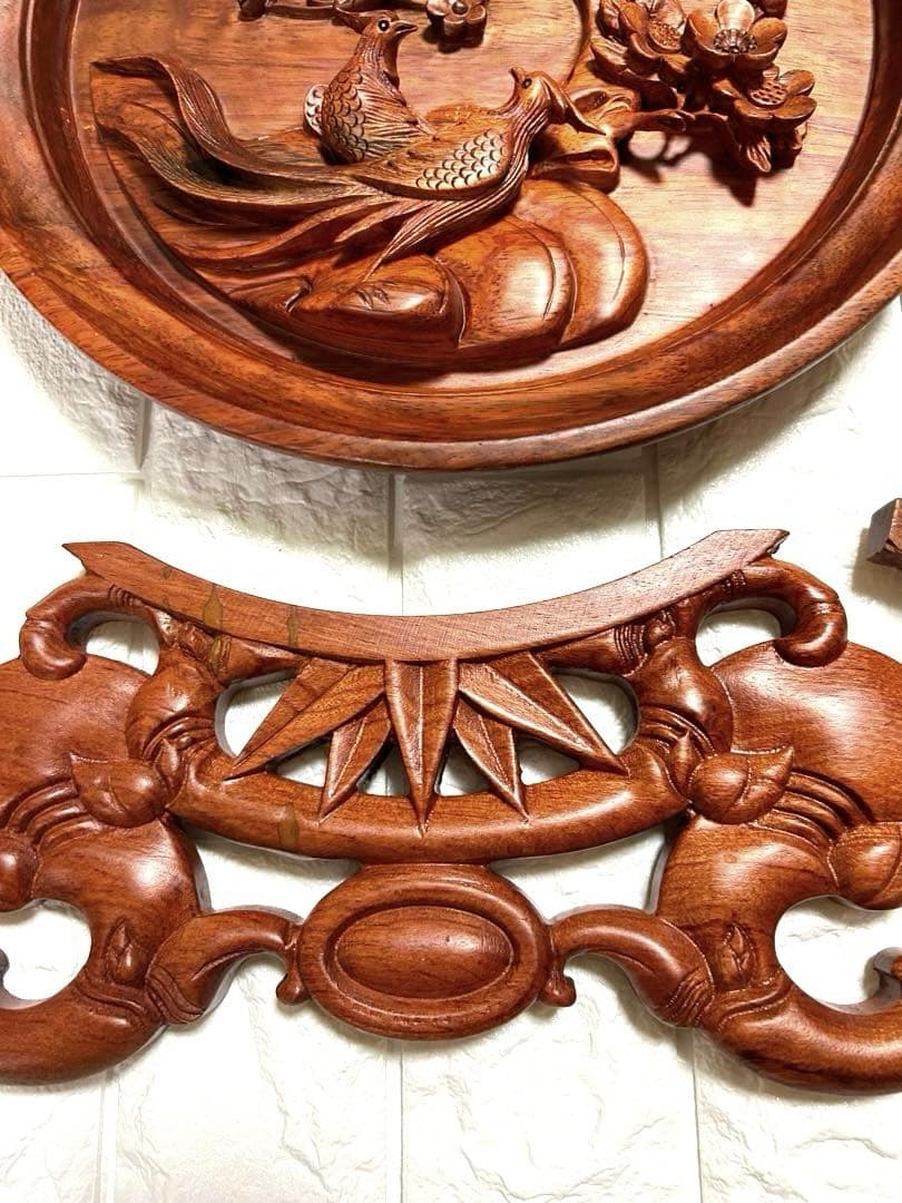 木彫り　花と孔雀　アプリコットプレート