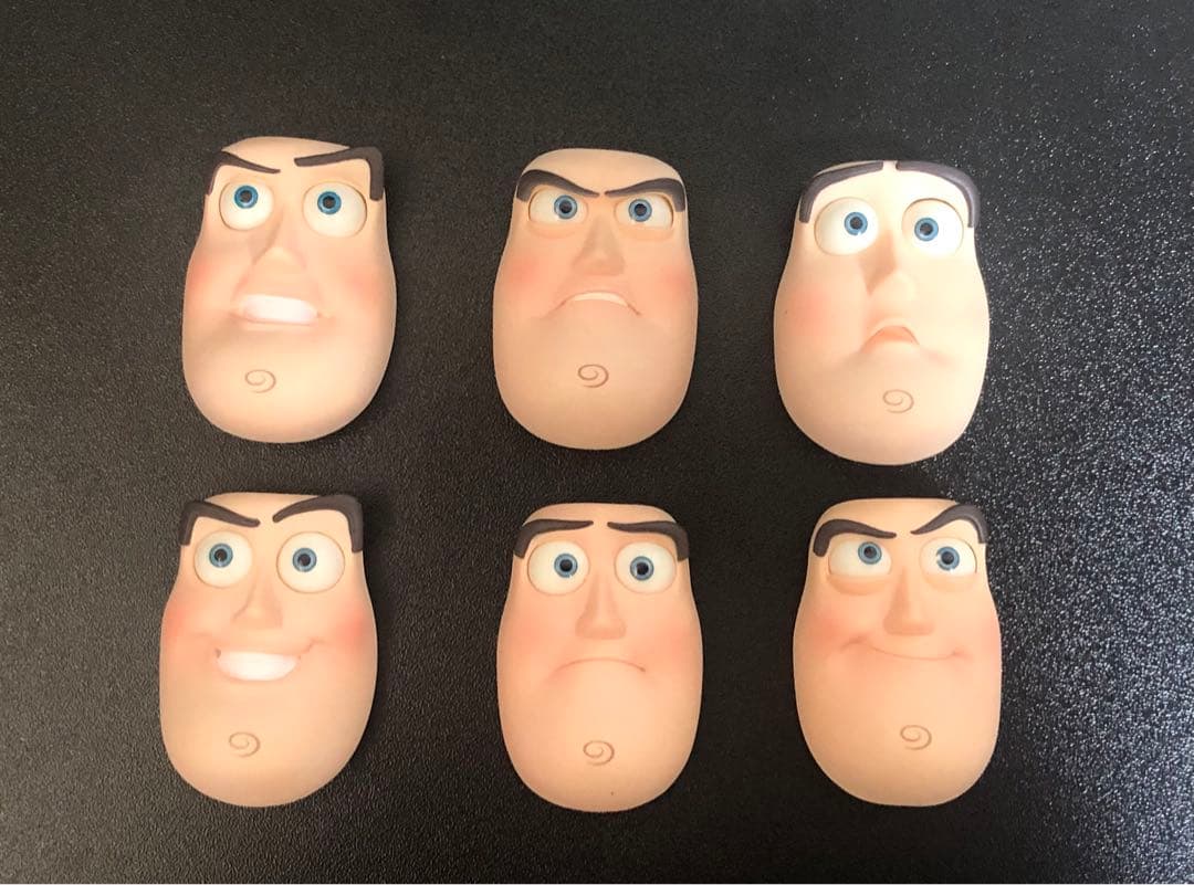 トイストーリー　リアルポージングフィギュア　バズ・ライトイヤー　ヘッドパーツ付き