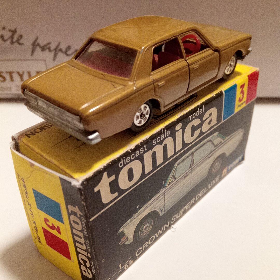 トミカ　黒箱3　クラウンスーパーデラックス　旧ホイール　日本製