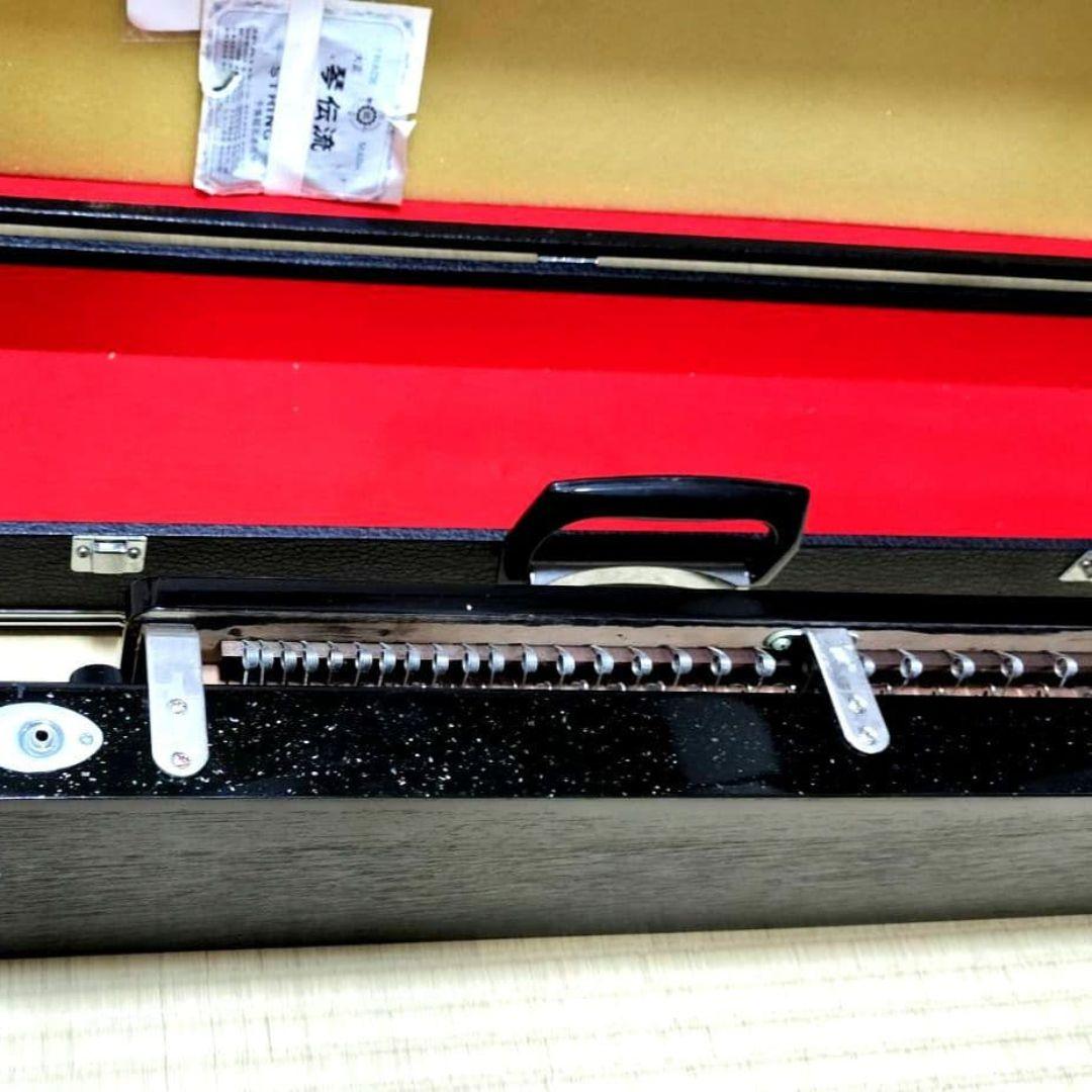 大正琴 琴伝流 白鷺 エレクトリック 漆塗り 螺鈿細工