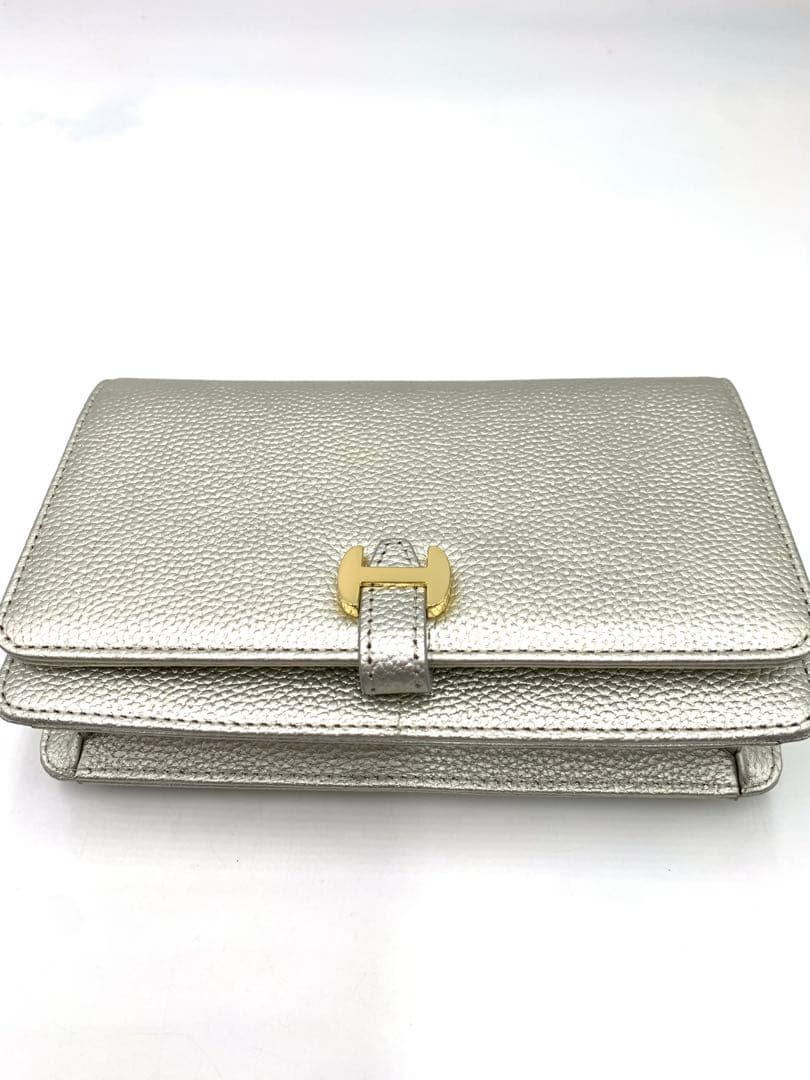 デンハマノ　ブランド　シルバー　ショルダーバッグ　パーティーバッグ　レザー