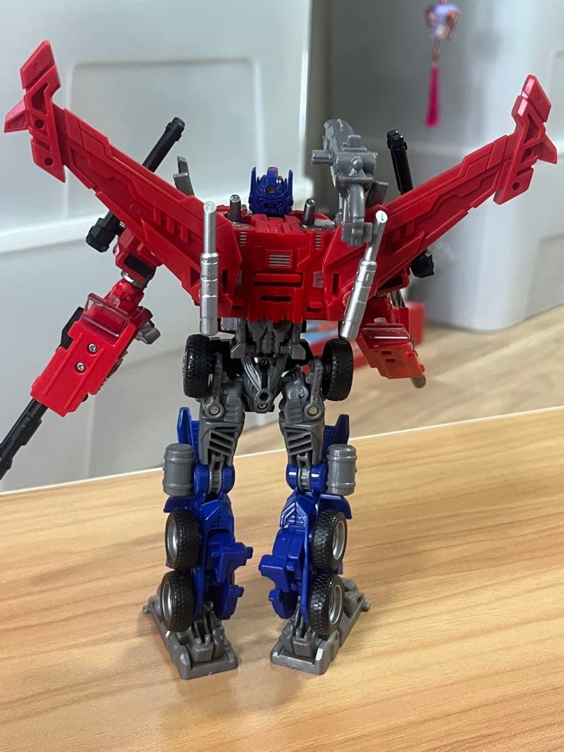 トランスフォーマー　オプティマスプライム　ジンライっぽい　アップグレードキット