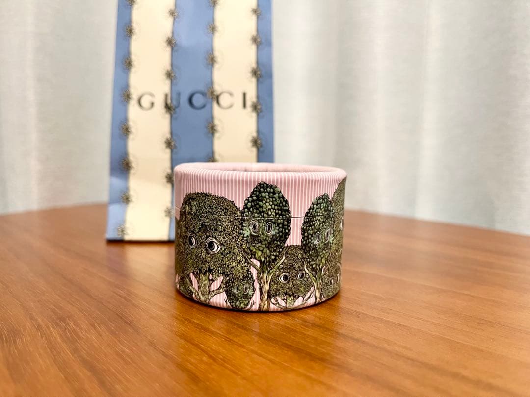 ヒグチユウコ　GUCCI オルゴール　エリーゼのために①