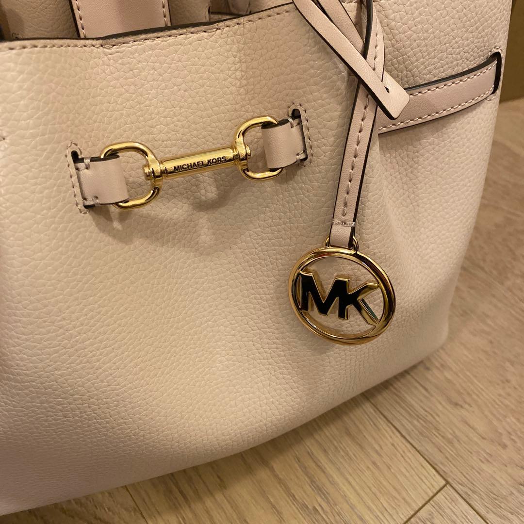 マイケルコース CARSON センタージップ サッチェル ミディアム