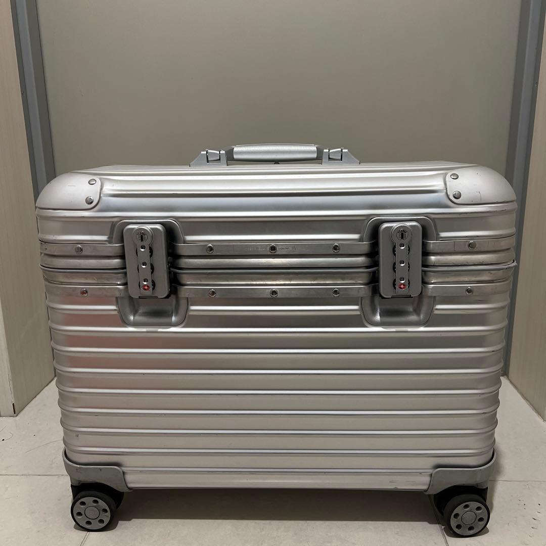 最終値下げ！⭐️Rimowa４輪 パイロット ⭐️