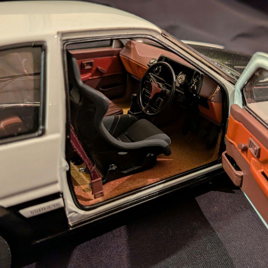 AUTOart 1/18 トヨタ スプリンター トレノ (AE86)