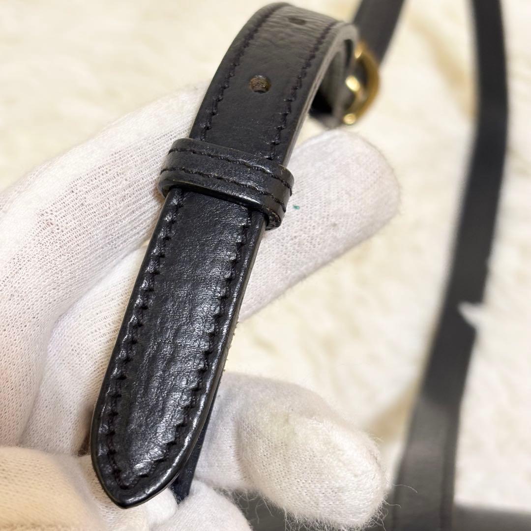 ✨美品✨希少 イルビゾンテ ショルダーバッグ 斜め掛け 筒型 レザー ブラック