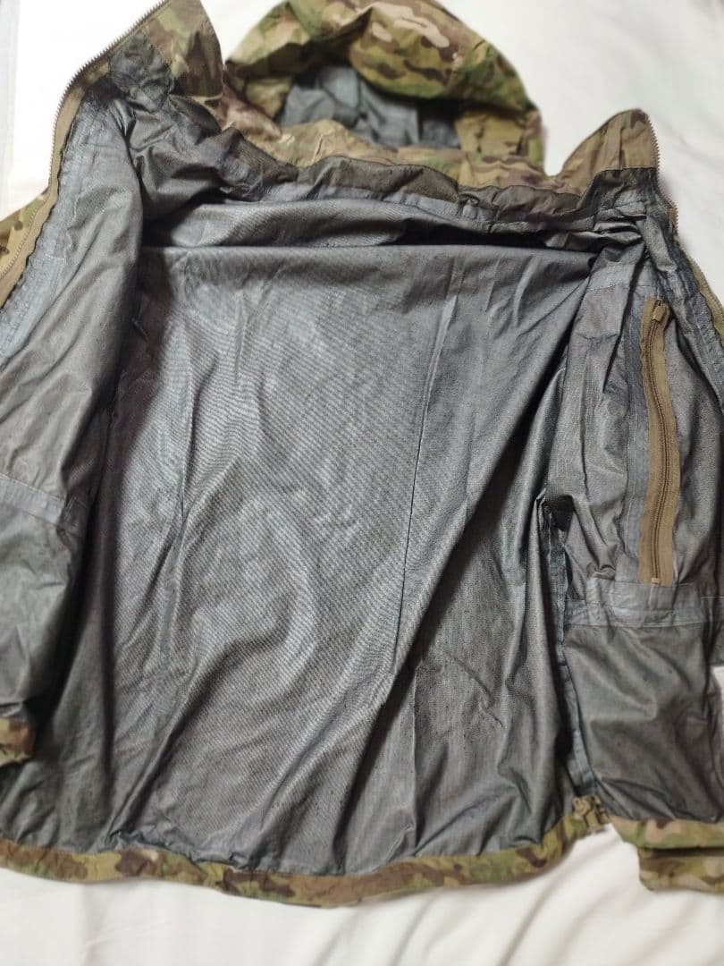 (4973)米軍実物ECWCS.GENⅢ．レイヤー6ゴアテックスOCPジャケット