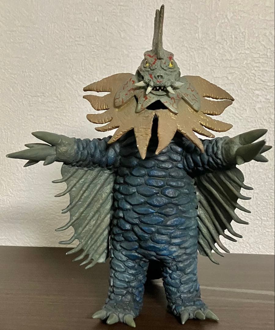 アルバトロスジャパン　地球防衛軍秘密基地本部　巨大星獣マヤザウルスβ ミラーマン