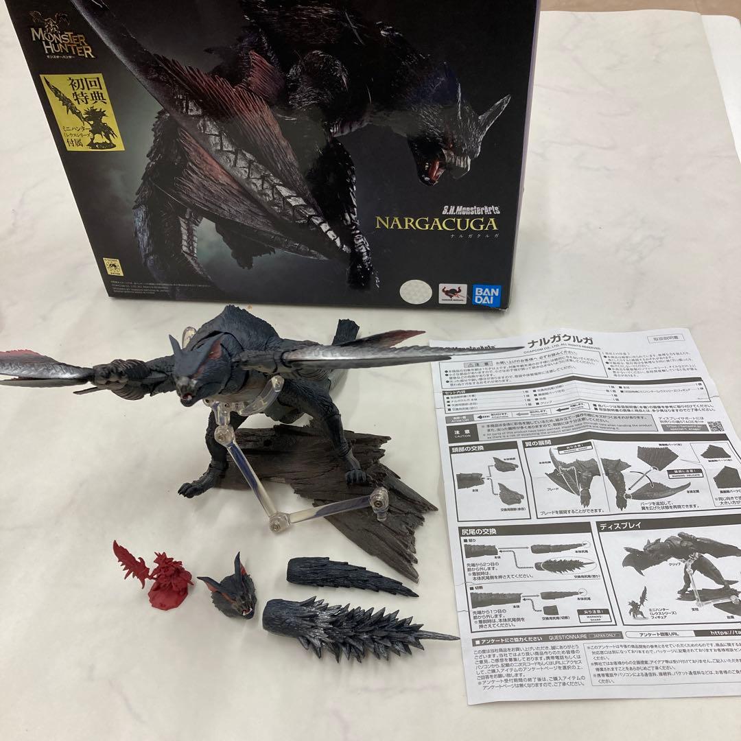 バンダイ NARGACUGA ナルガクルガ　フィギュア
