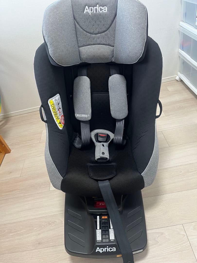Aprica チャイルドシート 説明書付き　クルリラライト