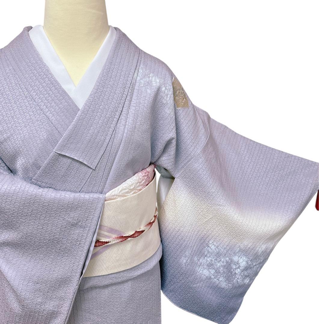 AA8美品　着物 袷 付け下げ刺繍　シワト　薄紫 正絹　暈し　手縫い仕立て　美品