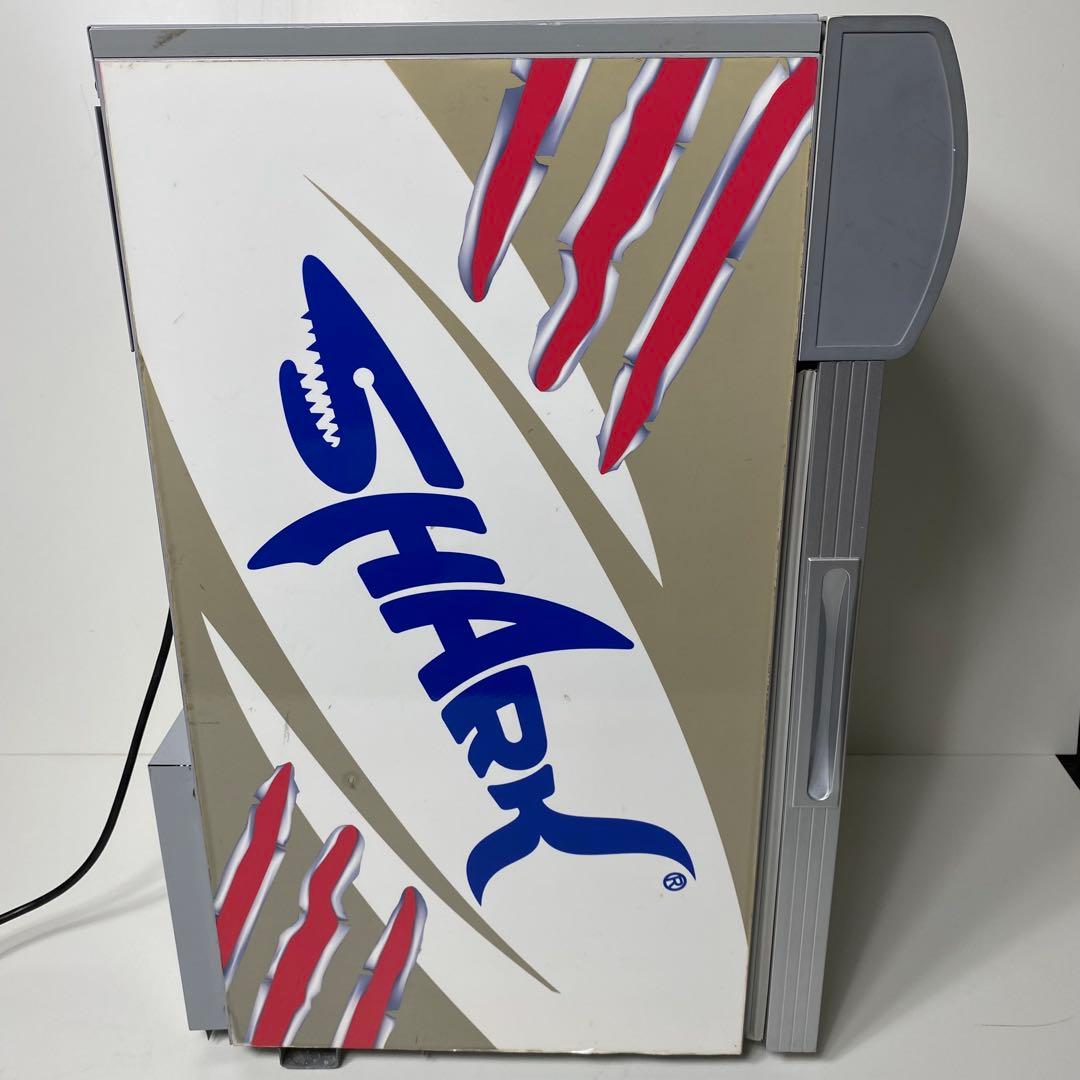 シャーク　shark エナジードリンク冷蔵庫