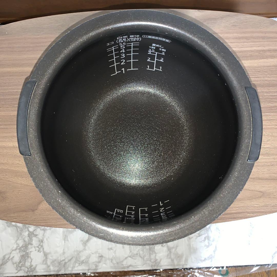 【2019年製】タイガー圧力IH炊飯ジャー　JPC-A10J 電源コード難アリ