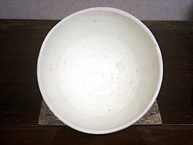 茨城・城里　松尾桃陽作　粉引　茶碗　無傷　共箱　保証。