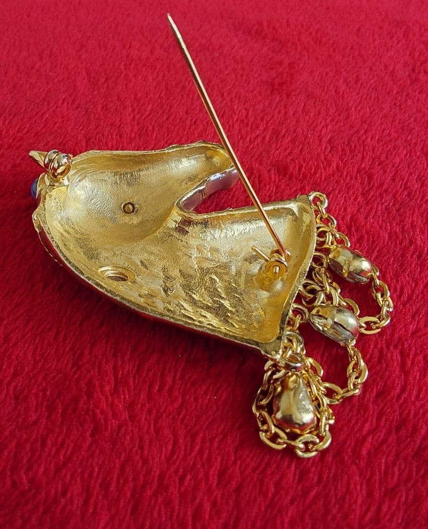 ヴィンテージブローチ 70〜80s 馬 ホースモチーフ 宝石カラー硝子 C72