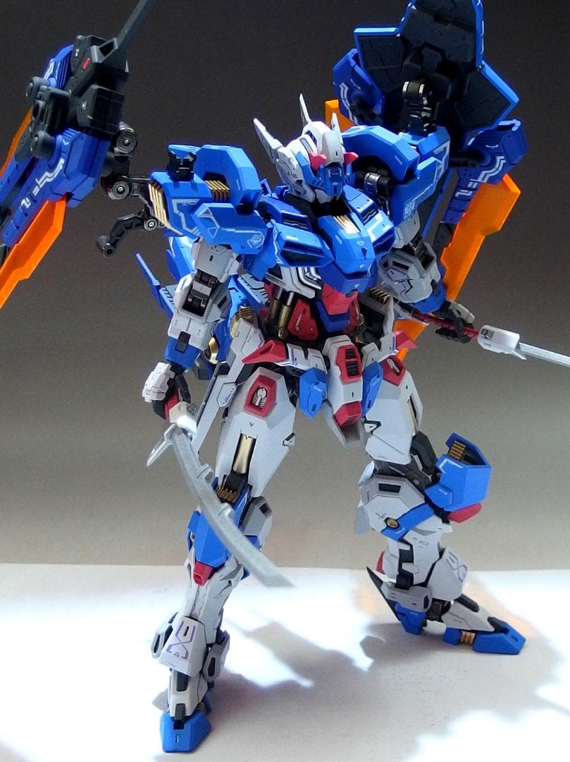 あ*ら様 HiPlay 1/100 EDDAS ヴァルキリー塗装済完成品 海外製