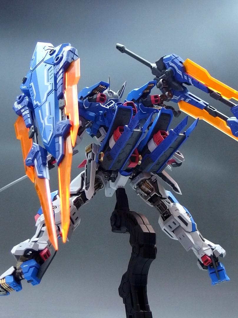 あ*ら様 HiPlay 1/100 EDDAS ヴァルキリー塗装済完成品 海外製