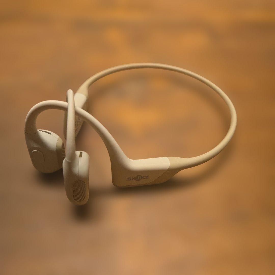 ⑨SHOKZ OpenRun Pro ベージュ 骨伝導イヤホン