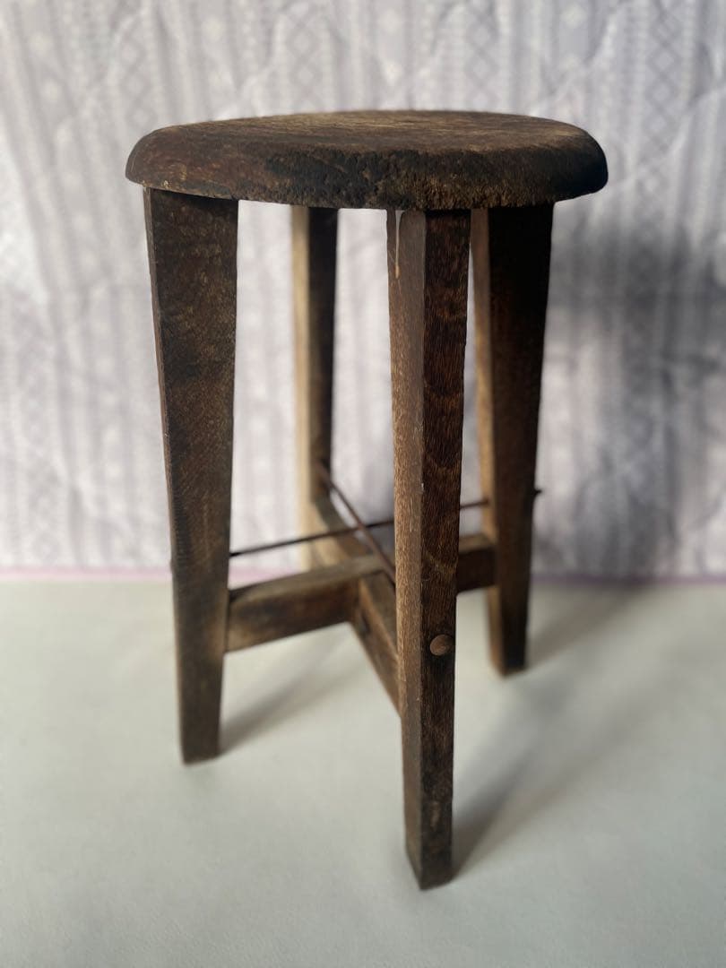 かなり古い 丸椅子 木製 スツール レトロ アンティーク ヴィンテージ チェア