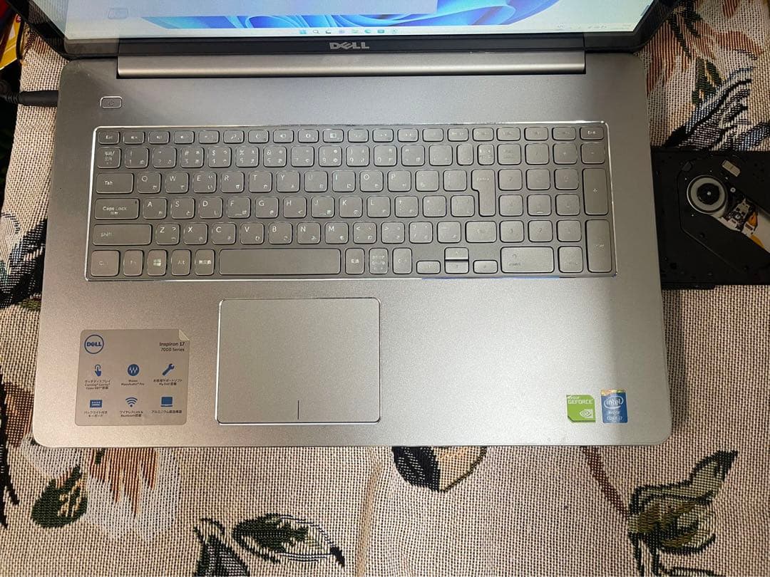 DELL タッチパネル・16GBメモリ・Core i7 4510U