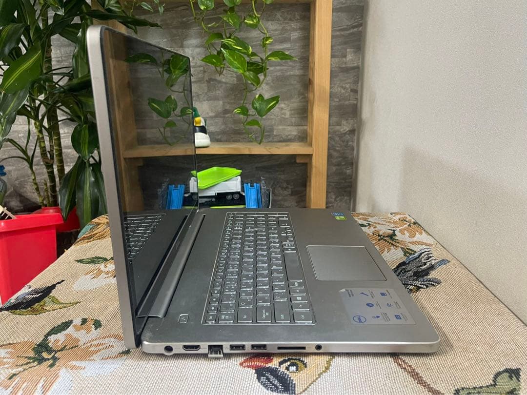 DELL タッチパネル・16GBメモリ・Core i7 4510U