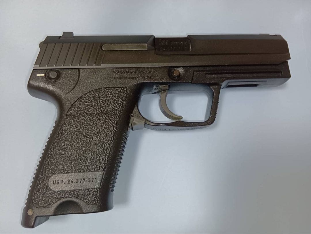 東京マルイガスブローバックハンドガン H&K USP