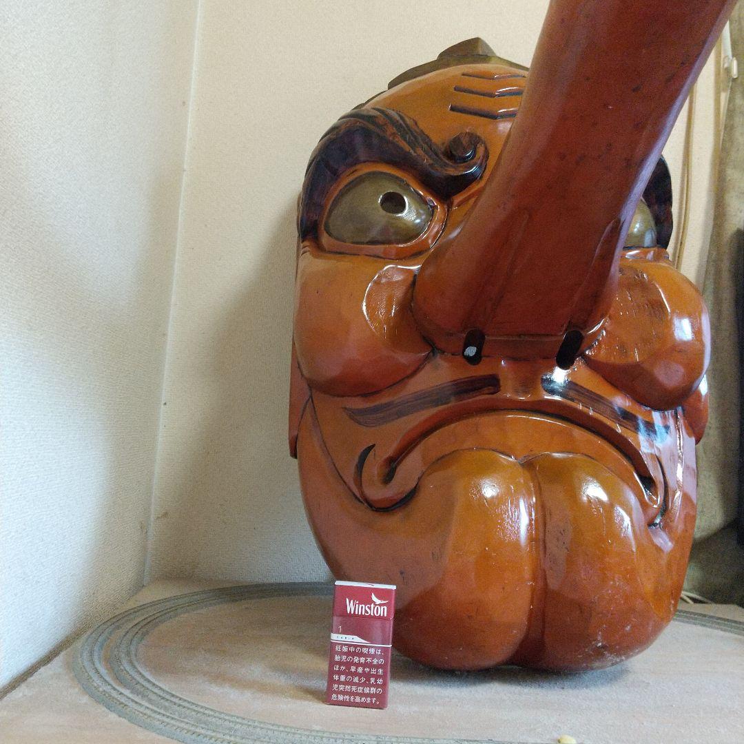 伝統的な日本の木製面