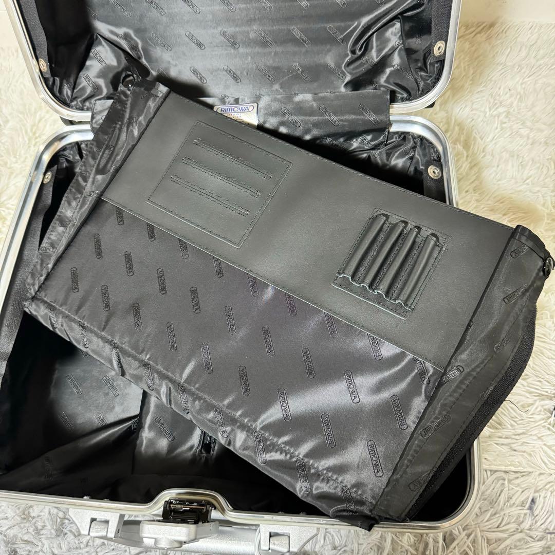 未使用品⭐️RIMOWA リモワ TOPAS トパーズ ビジネストロリー　４輪