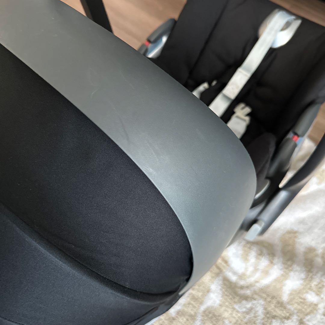 【再値下げ】サイベックス クラウドZ ベビーシートブラック　YOYOアダプター付