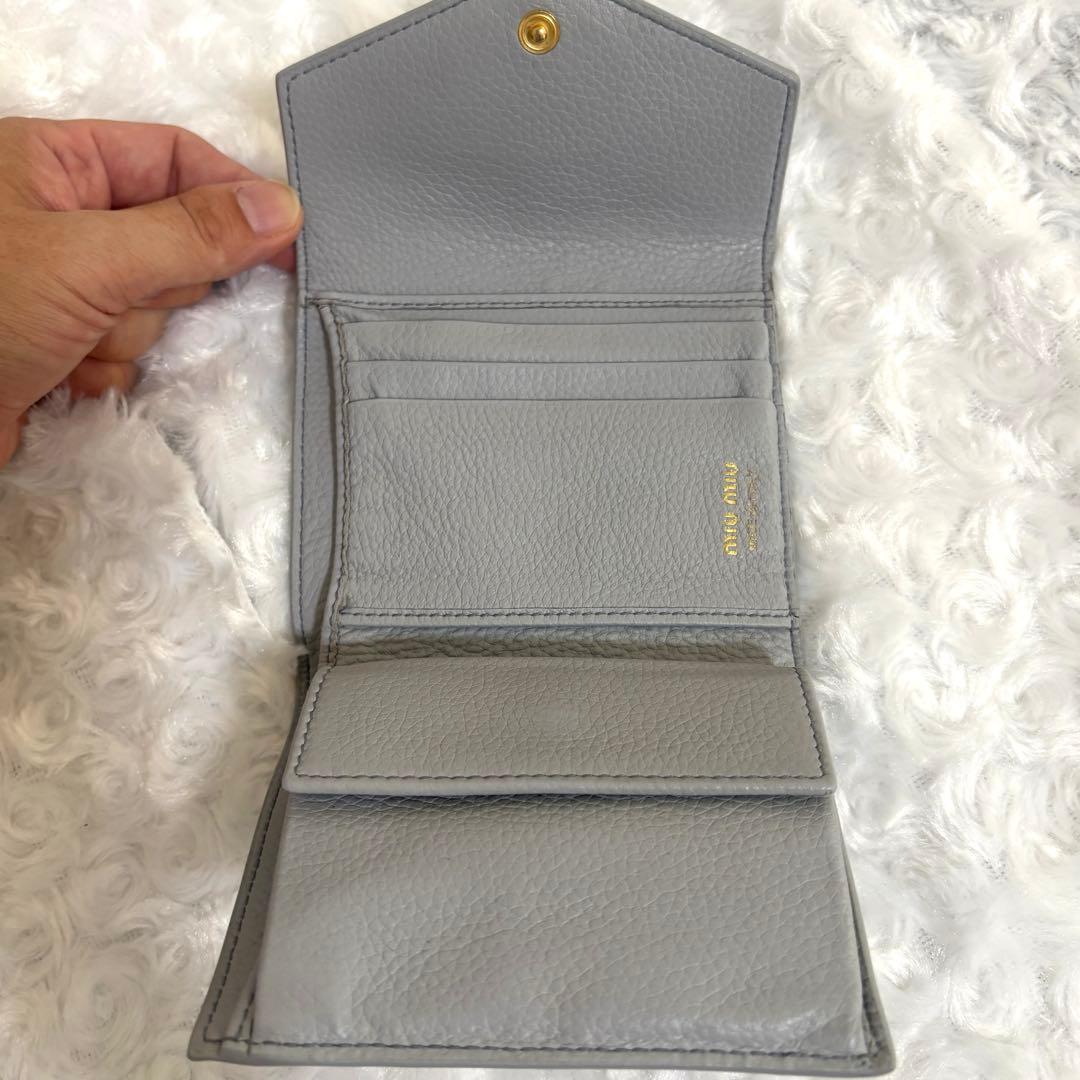 【現行】miumiu ヴィッテロダイノレザー財布 コーンフラワーブルー 良品
