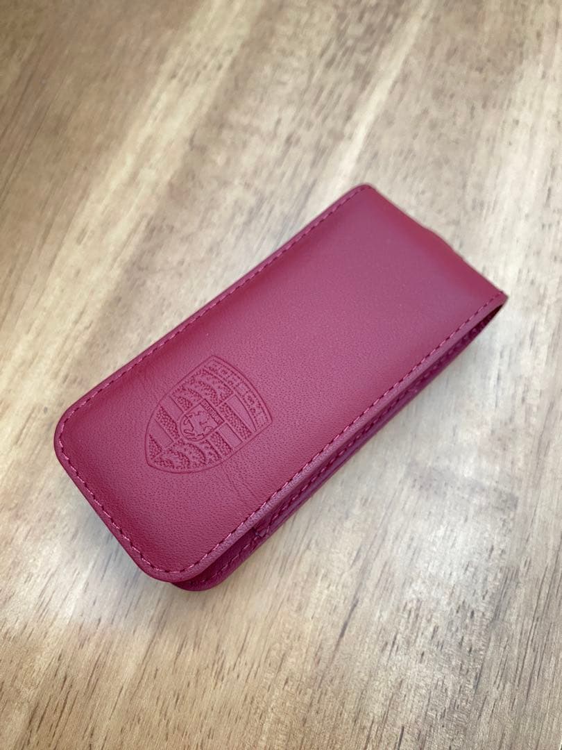 ポルシェレザーキーケース　純正品　ボルドーレッド