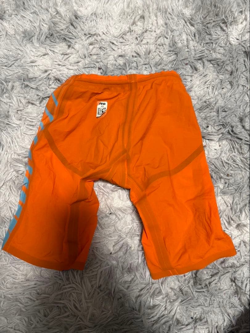 スピードLZR Pure Valorオレンジ　海外モデル