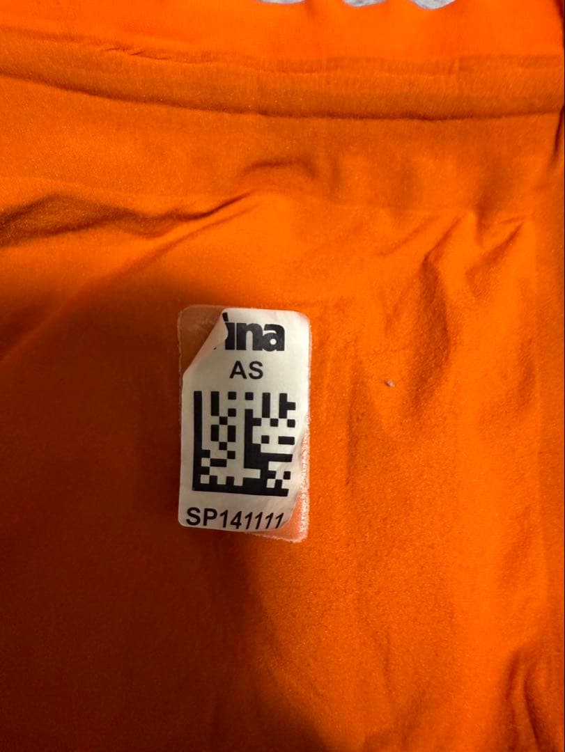 スピードLZR Pure Valorオレンジ　海外モデル