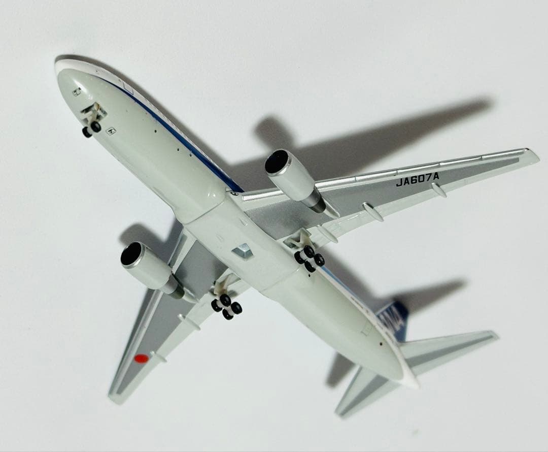 全日空1/500 B767-300ER NH50026 /747 NH50025