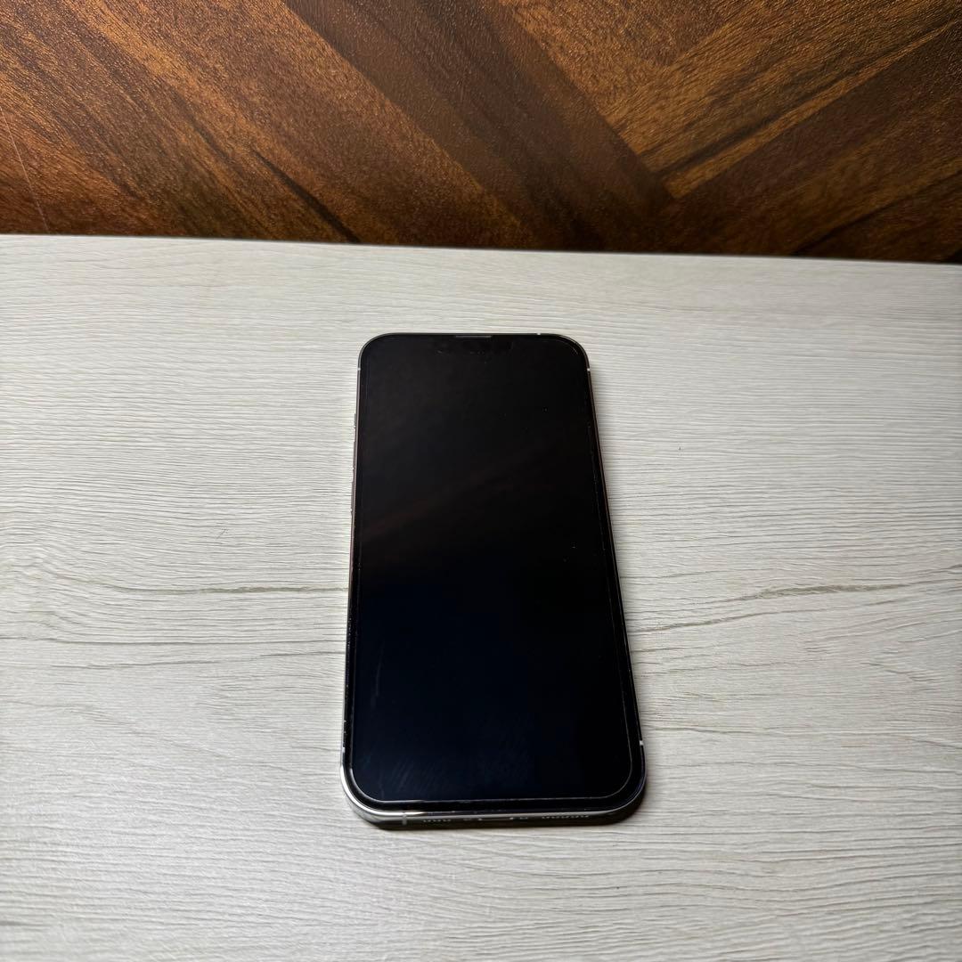 Apple iPhone 13 Pro 128GB シルバー