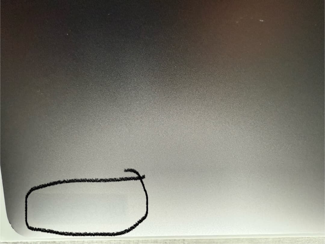 MacBook Pro M2。13インチ。16GB/256GB