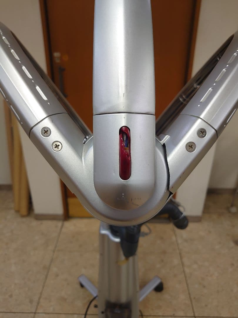 遠赤促進機。オオヒロワクワクミスト機能付。