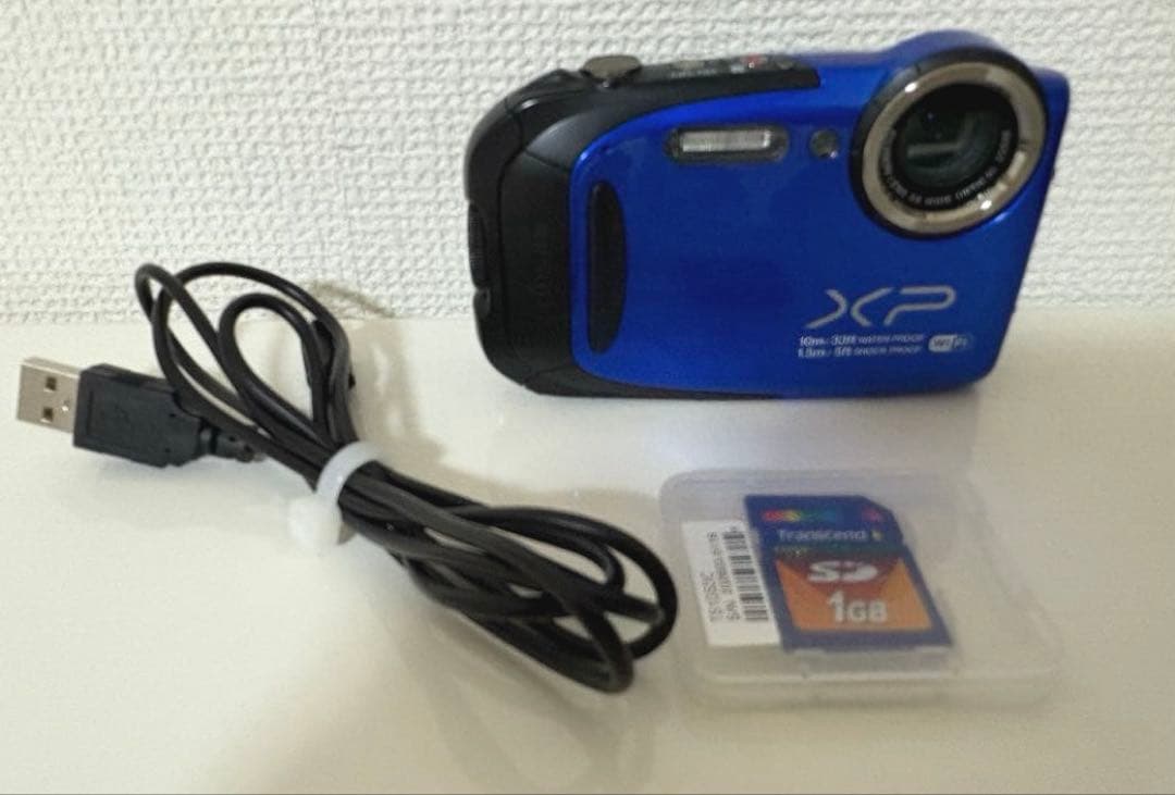 【美品・動作確認済】FUJIFILM XP70防水・耐衝撃デジタルカメラ