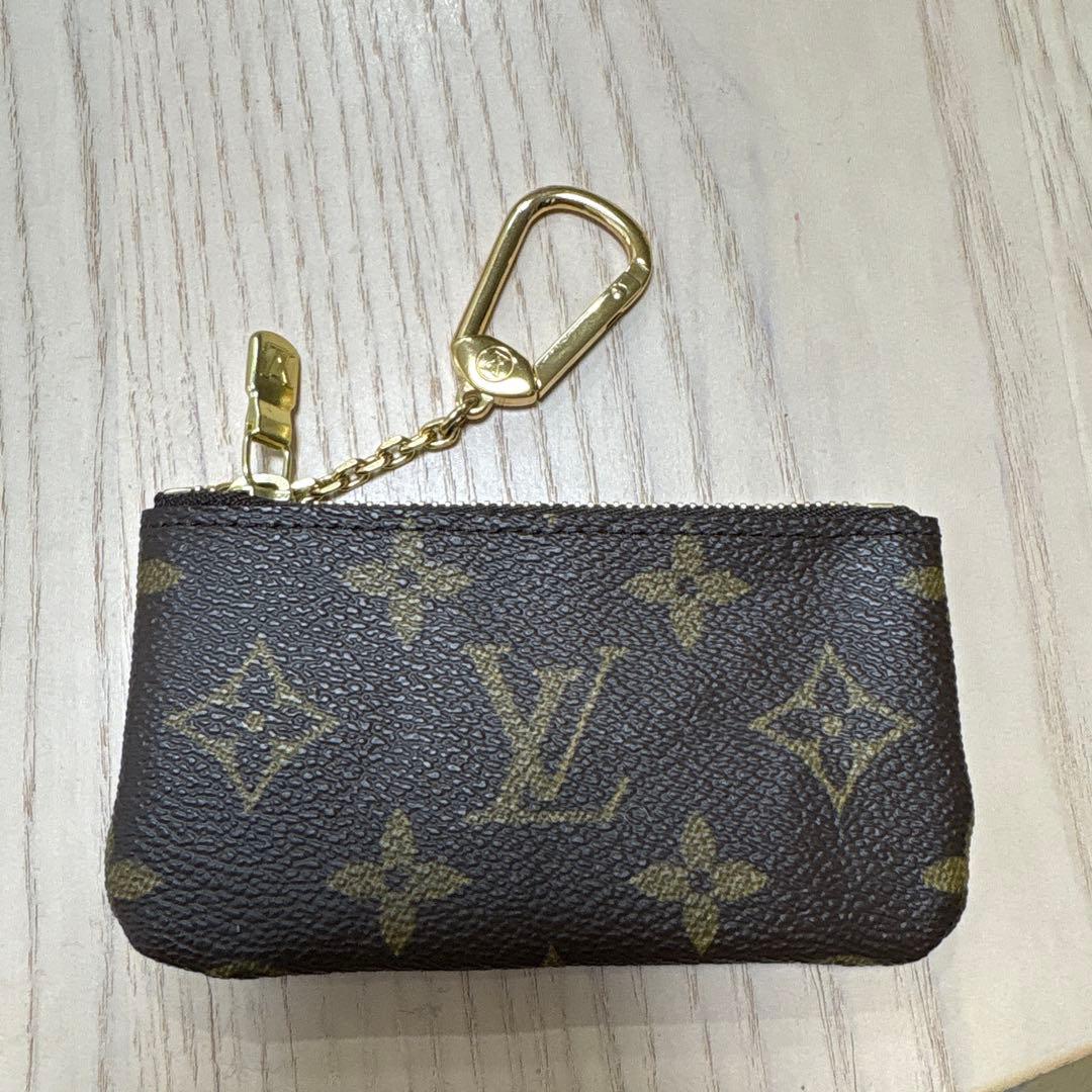 Louis Vuitton ケース ダークブラウン