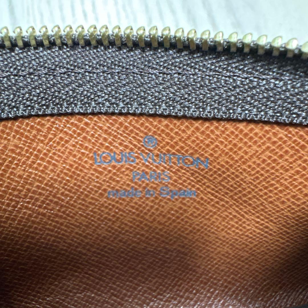 Louis Vuitton ケース ダークブラウン