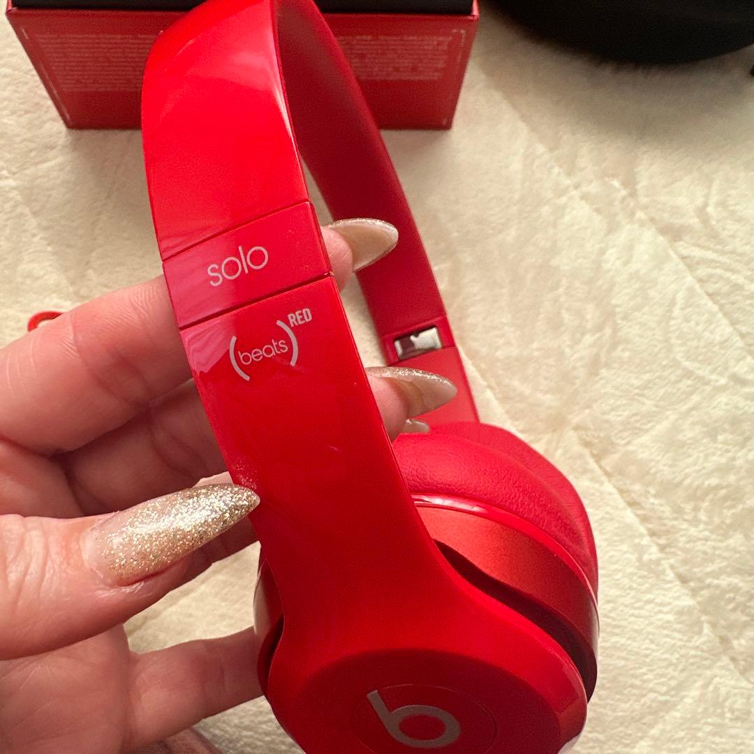 Beats Solo2 ヘッドホン グロスレッド