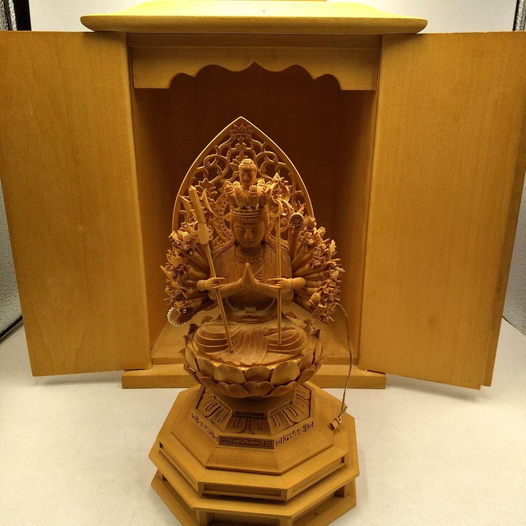 木彫　木製　千手観音　八角台座　置物　オブジェ　アンティーク　美術品