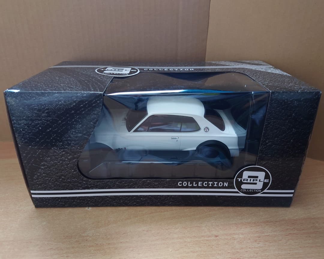 1/18 日産GT-R ハコスカ ホワイト スカイライン2000GT-R