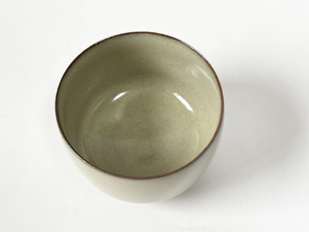 陶芸家　作家物　原口卓士　米色瓷　茶碗　米色青磁　青磁　茶碗　共箱